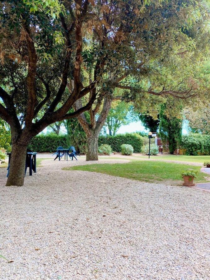 Il Melarancio Pescia Romana Exterior foto