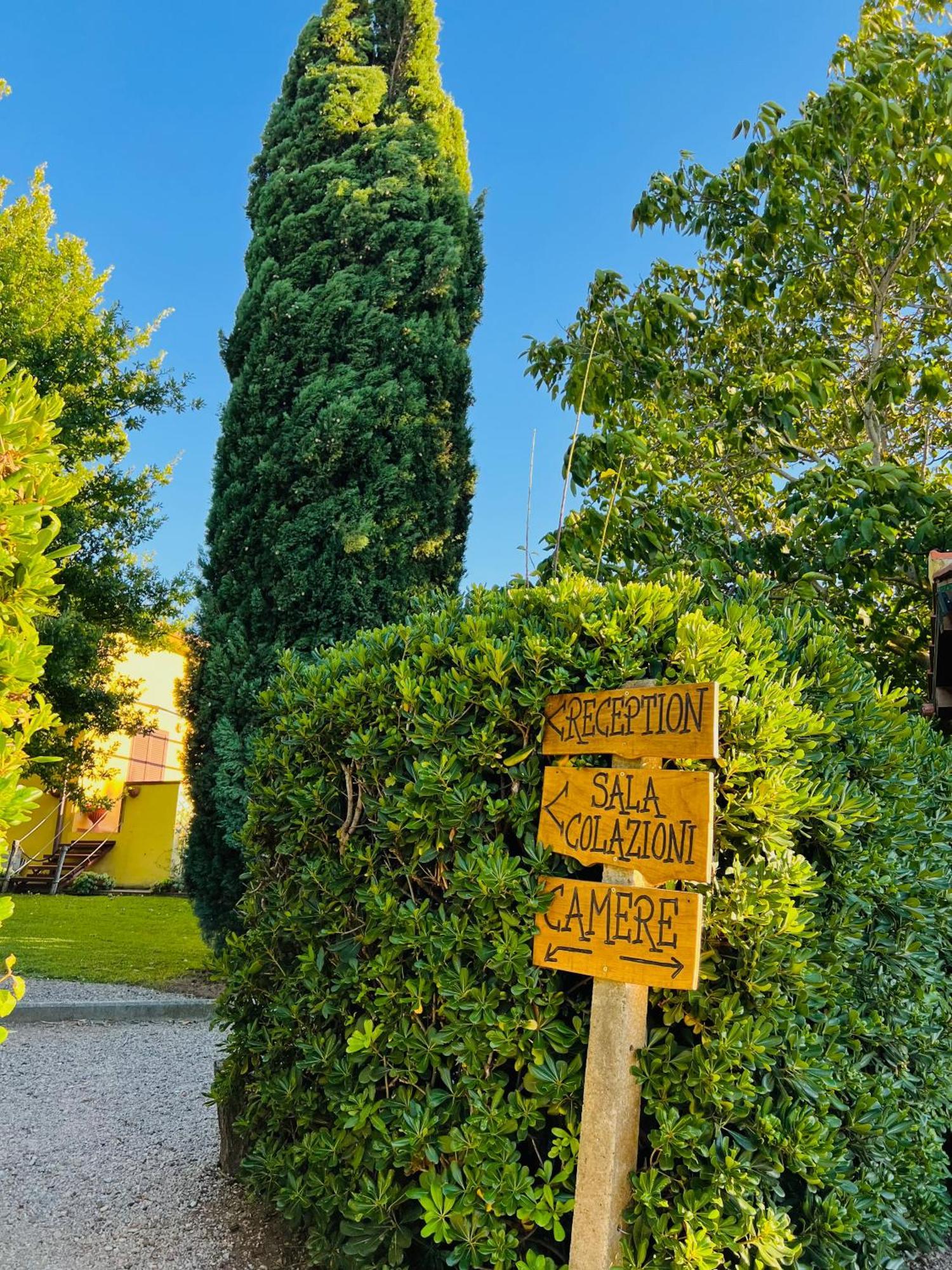 Il Melarancio Pescia Romana Exterior foto